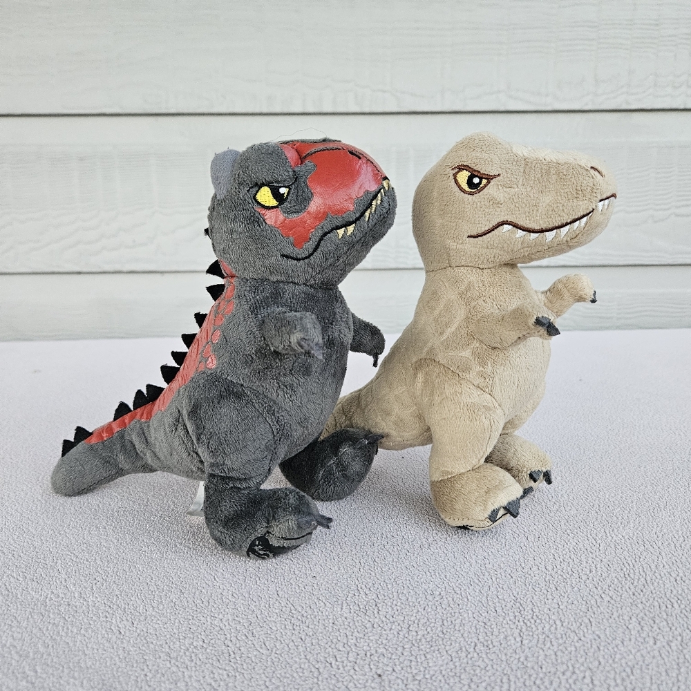 Jurassic World Dominion Mini Dinosaur Plush 7" Carnotaurus T-Rex Lot of 2